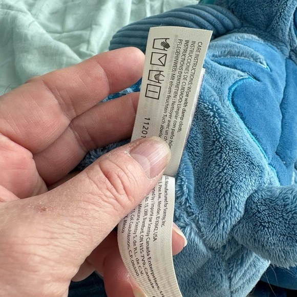 Scentsy X Disney Plush Stitch Buddy hard to find *never used/collector - Picture 8 of 13